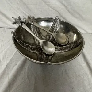 1992 Mariposa Salad Bowl