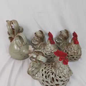 4 Decorative Roosters