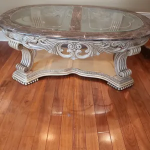 Elegant Crackle "La Francaise" Oval Cocktail Table
