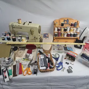Bernina Record Sewing Machine & Accessories
