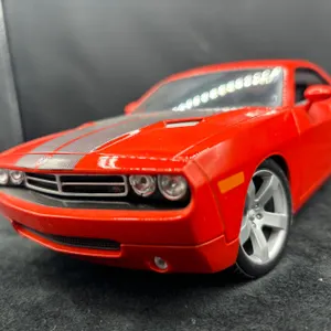 06 Dodge Challenger