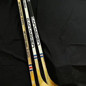 3 Hockey Sticks