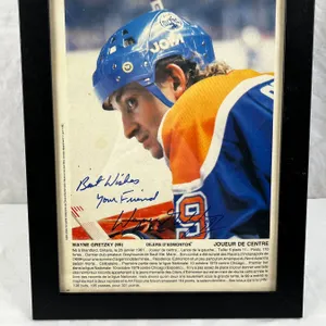 Signed Wayne Gretzky Memorabilia