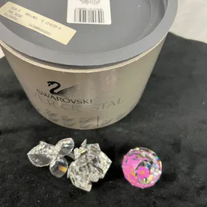 Swarovski Crystal Rose  & Crystal Alberta Rose