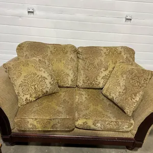 Upholstered Loveseat With Wooden Accents & 2 Throw Pillows