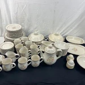 Cordella Stoneware Dish Set
