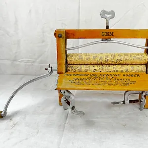 Antique Maxwells Limited GEM - Wringer