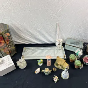 Floral Home and Vanity Decor