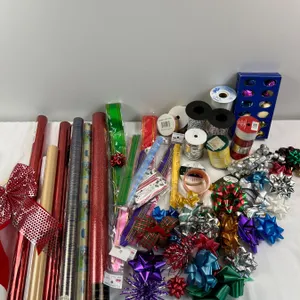 Holiday Wrapping Lot