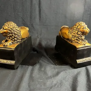 Lion Bookends