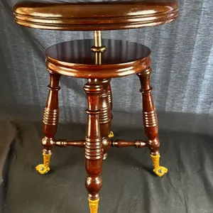 Goderigh Organ Co Stool