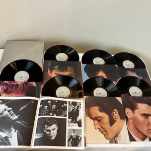 Elvis Aron Presley Box Set