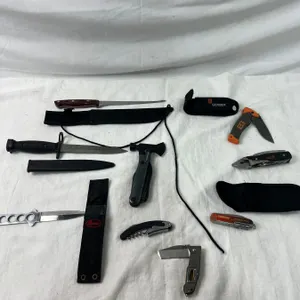 Assorted Knives