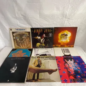 9 LP's featuring Chicago, Paul McCartney, Shawn Phills, Simon & Garfunkel