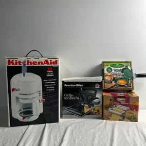 Kitchen Lot
