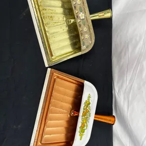 Vintage Ballonoff Dustpans