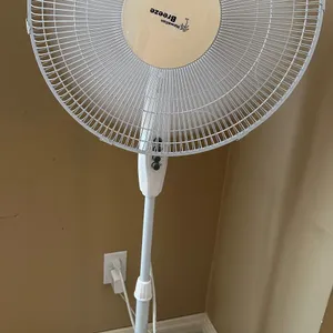 Hawaiian Breeze Oscillating Fan