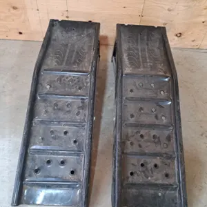 2 Car Ramps
