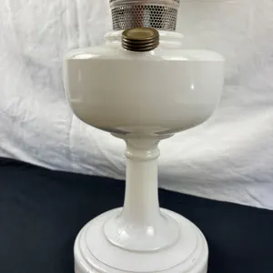 Vintage Nu-Type Aladdin Mantle Lamp