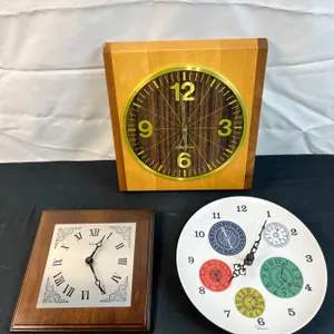 Assorted Wall Clocks