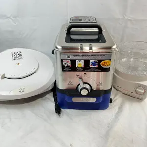 Kitchen Appliances Lot