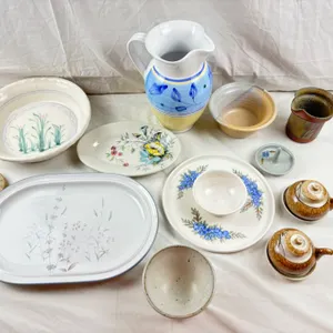 Stoneware and Ceramics Lot