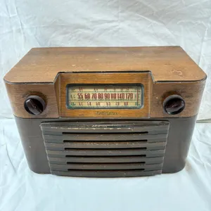 Vintage Westinghouse Radio