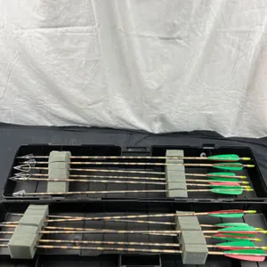 Easton Gamegetter II 2117 Arrows In Carrying Case