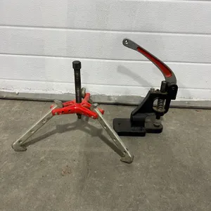3 Arm Puller & Grommet Press