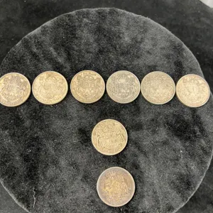 8 Canadian 0.50 Cent Coins