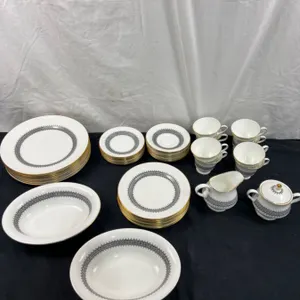 Wedgwood "Astor" Bone China