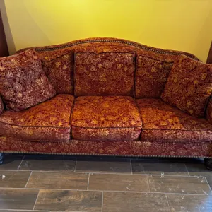 Lillian August Couch