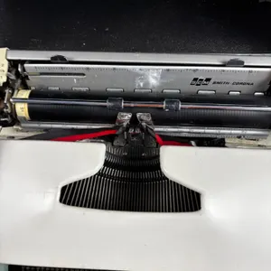 Smith Corona De-Ville Typewriter