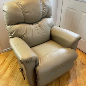 La-Z-Boy Rocker Recliner Chair