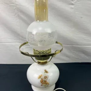 Electric Hurricane lamp