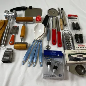 Kitchen Utensils & Gadgets