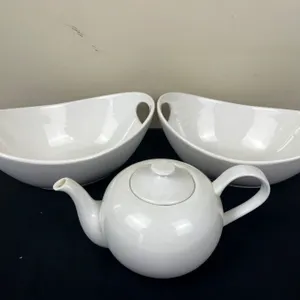 White Kitchen Dishes
