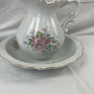 Vintage Wash Basin