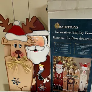 Decorative Holiday Fence