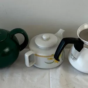 Tea Pots & Drinking Jars