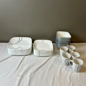 Corelle Dish Set