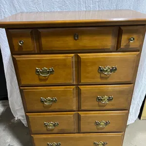 Vilas Chest of Drawers