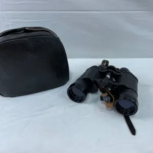 Yashica Binoculars 8 x 40 With Case