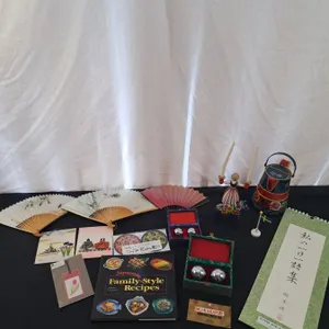 International Decor and Collectables