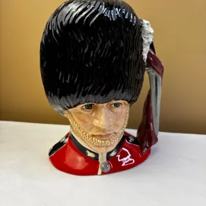 Royal Doulton "The Guardsman"