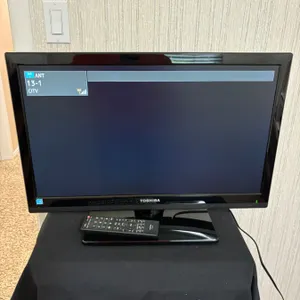 24" Toshiba TV