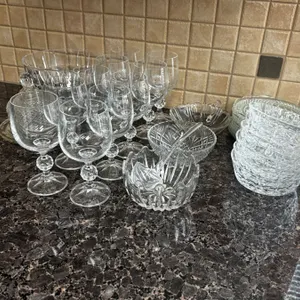 Kitchen Glassware Lot - 29 pieces