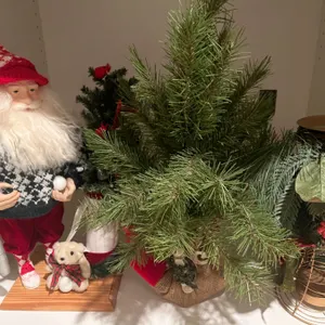 Christmas Decor Lot