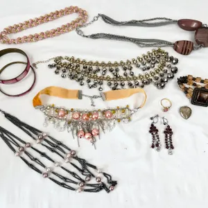 Assorted Costume Jewellery