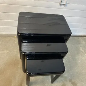 Nesting Tables
